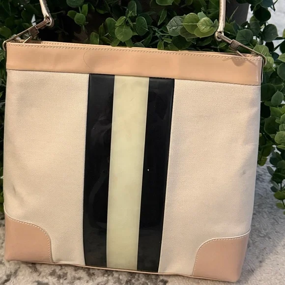 Gucci Canvas Tote Bag – Beige & Black Stripe with Gold Logo - Picture 4 of 15